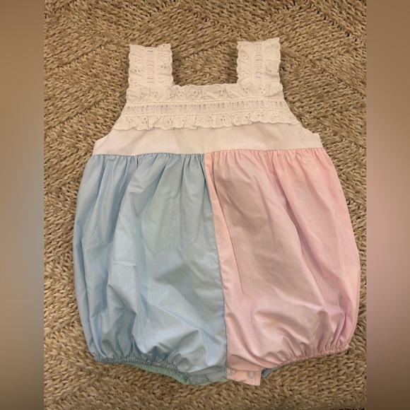 The Beaufort Bonnet Company Other - NWOT TBBC color block romper with eyelet top size 3t